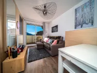 Apartment in Allos with Mountain Views - Uima-altaat