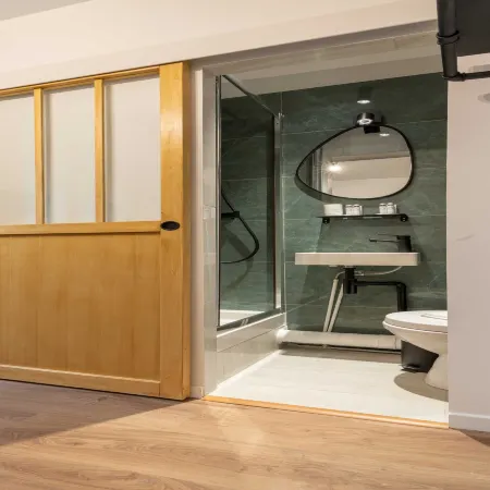 Peaceful studio - 2P - Faubourg-Montmartre Отели рядом с достопримечательностью «Кабаре Фоли-Бержер»