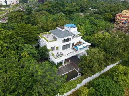 amã Stays & Trails Hermitage Villa, Kolkata Отели рядом с достопримечательностью «Green For Life Tree Safe Zone»