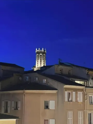 Magnificent, cozy T1 apartment in the heart of Aix en Provence's historic city center