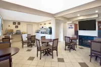 Deer Park Inn Hotels in Red Deer County