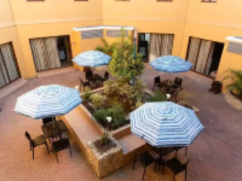 マタバンカイ ビーチ ホテル リアンのホテル