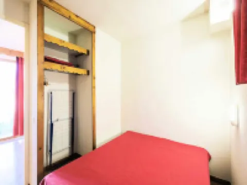 Studio in La Joue du Loup near Alpine Village