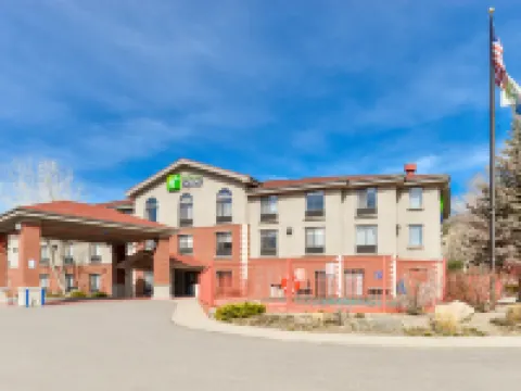 Holiday Inn Express GLENWOOD SPRINGS (ASPEN AREA) by IHG Hotels in Garfield County