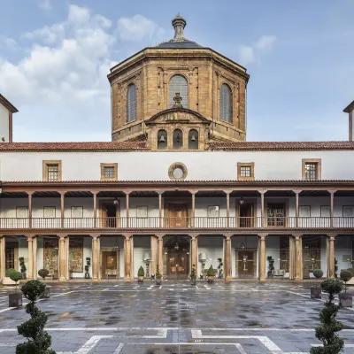 Eurostars Hotel de la Reconquista Hotels in de buurt van Museum of Fine Arts of Asturias