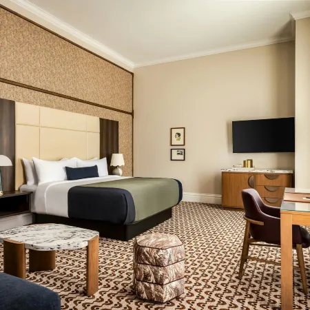 The Louie, A Davenport Hotel, Autograph Collection