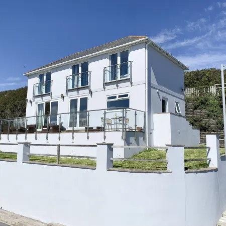 Looe Island View Отели в г. Торпойнт