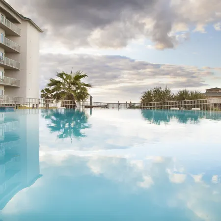 Holiday Inn Club Vacations GALVESTON BEACH RESORT by IHG