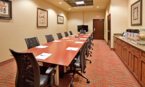 Holiday Inn Express & Suites GALLUP EAST by IHG