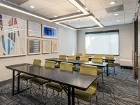 Holiday Inn Express & Suites BUFORD NE - LAKE LANIER by IHG Hotels in Hall County