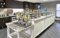 Homewood Suites by Hilton Chicago-Lincolnshire - Breakfast