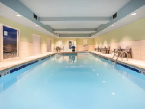 Holiday Inn Express & Suites Great Bend by IHG Hotels in Great Bend