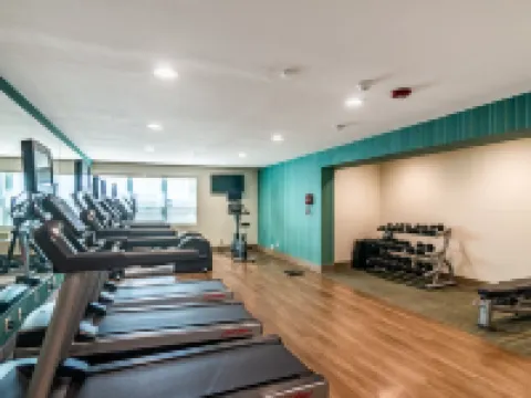 Holiday Inn Express & Suites CAMARILLO by IHG Hotels in Camarillo