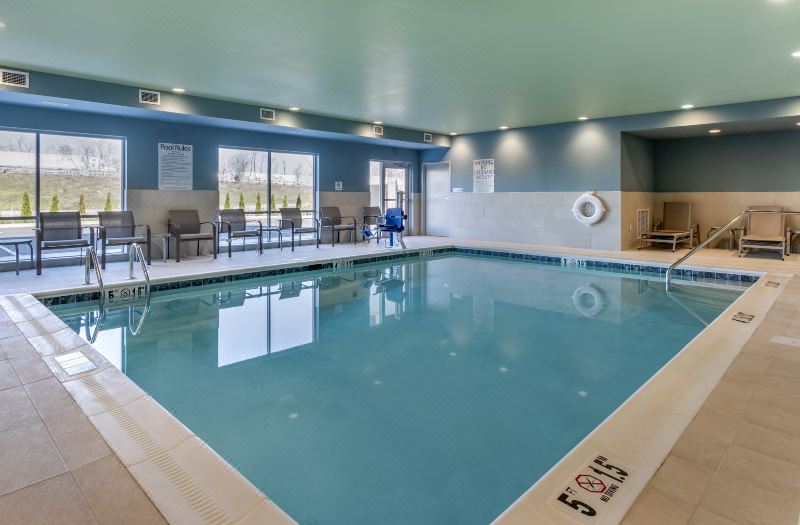 Holiday Inn Express & Suites Carlisle Southwest – I-81 by IHG photo 2
