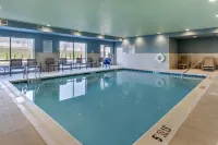Holiday Inn Express & Suites CARLISLE SOUTHWEST – I-81 by IHG - Pools