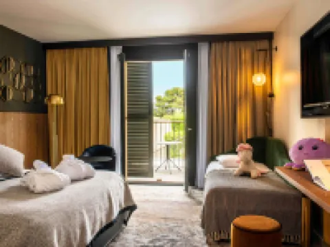 Hôtel Mercure Carcassonne la Cité โรงแรมในจังหวัดโอด