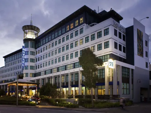 Novotel Melbourne Glen Waverley - parking