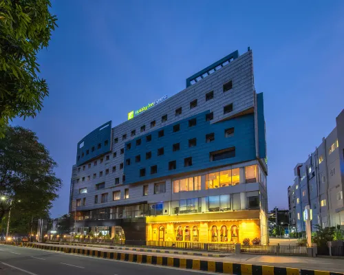 Holiday Inn Express HYDERABAD BANJARA HILLS by IHG Hotels in der Nähe von Himayat nagar