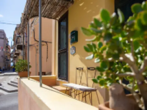 Solemar Sicilia - Casa Olivia Hotels in Porticello