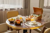 Quality Suites Rochefort - petit déjeuner