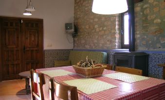 Casas Rurales Venta Seca Complejo Rural Para 24-28 Plazass