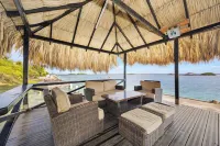 Private Beach Ocean Front Boat Dock Tiki Bar