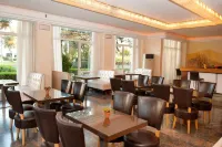 Hotel London Hotels in Glyfada