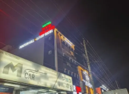 Hotel NVR Grand