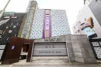 Mac Hotel Hotels near Oryong Station