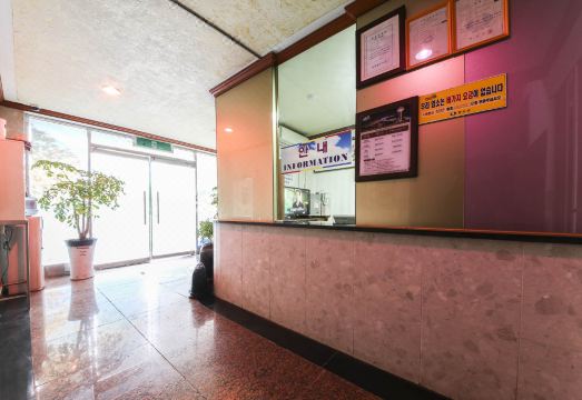 깔끔한 침구류 사진