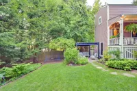 < 1 Mi to Dtwn Salem: Apt w/ Shared Patio & Yard! - Condos