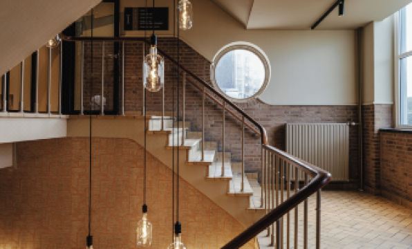 Hotel De Zeevaartschool