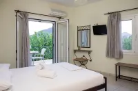 Konstantinos Hotel & Apartments 2