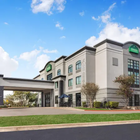 Wingate by Wyndham Round Rock Hotel & Conference Center