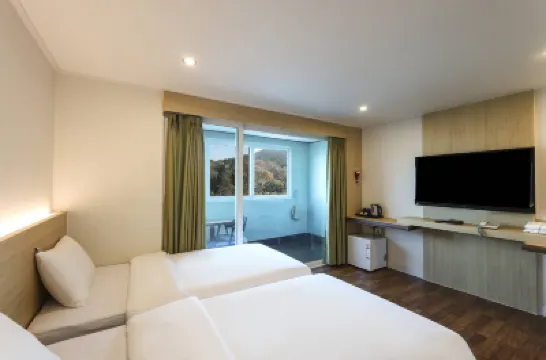 Namhae Ares Hotels in 