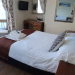 The Wilton Guest House - parking