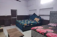 R K guest house - Homestays