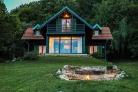Wild Rose Samobor: Tranquil Holiday Home – Relax, Recharge, Enjoy Nature! Hotels in Grad Samobor