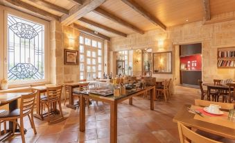 Hôtel la Tour Intendance