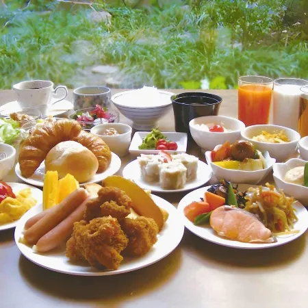 Hotel Crown Hills Kokura Отели рядом с достопримечательностью «Парк Кацуяма»