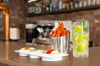 Holiday Inn Express PORTO – BOAVISTA by IHG - bars