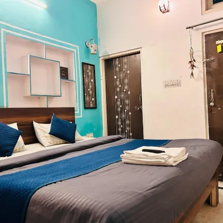 The Pink Chapter Hostel, Jaipur
