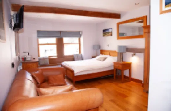 Rooms at the Nook