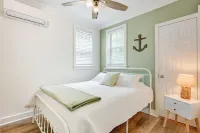 Beachy Palms Cottage on Lake Huron w/ Hot Tub! - 3-Sterne