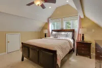 Pools, Hot Tub & More: Bushkill Mountain Getaway! - Badekar