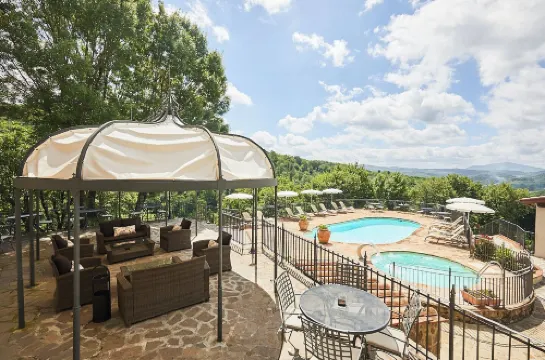 卡斯特魯喬鄉村度假村