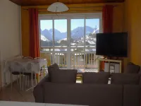 Apartment in Les Choucas by Ski Slopes - Homestays