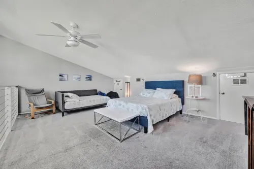 Beach Access Heated Pool Resort Condo for 8
