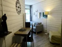 Cozy and cocooning studio, refurbished in the heart of Barèges Hotele w: Bareges