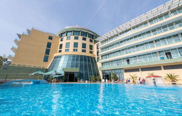 Ivana Palace Hotel - Free Parking